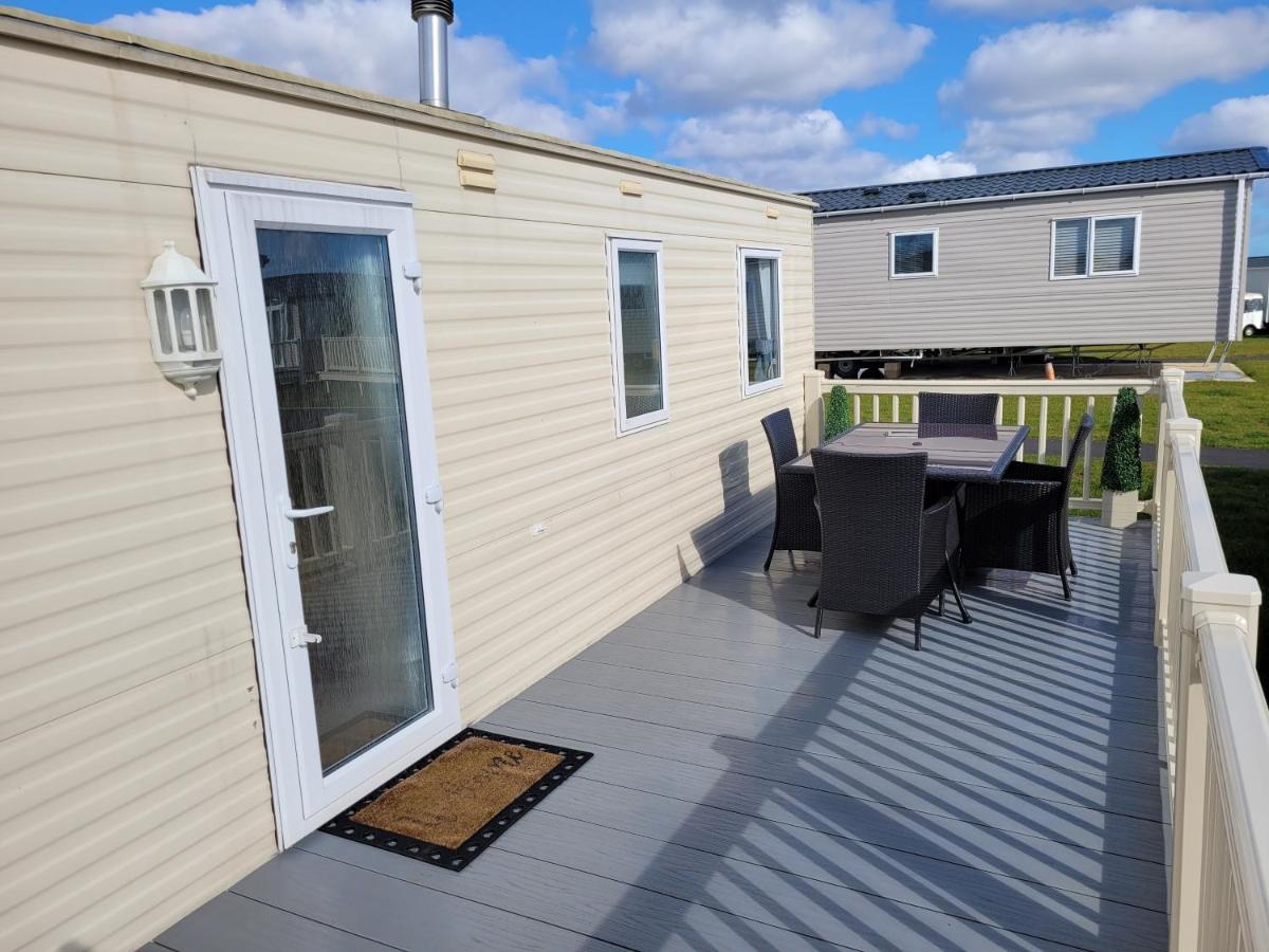 Living Easy Staycations At Tattershall Lakes المظهر الخارجي الصورة